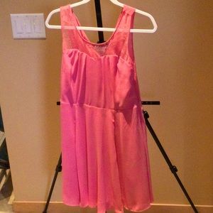 Express melon colored dress, size 6.